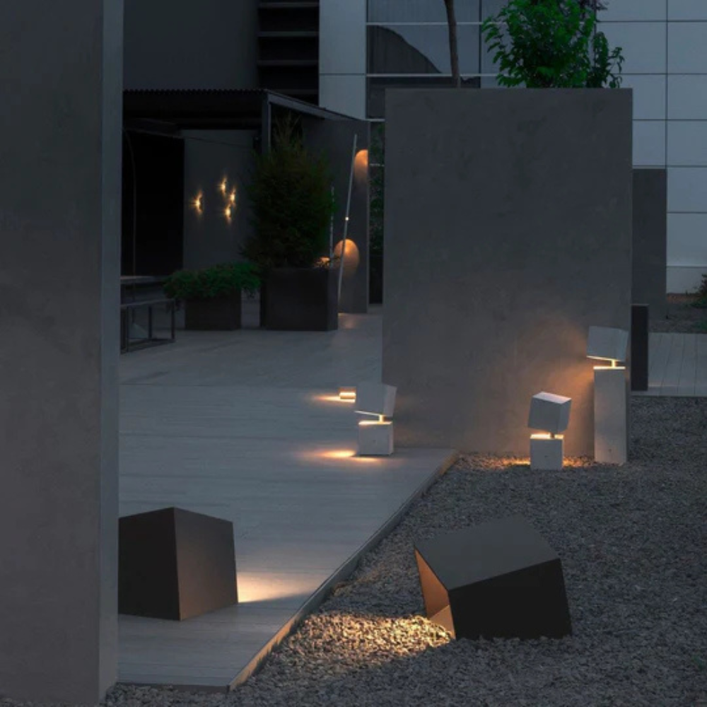 Outdoor lighting