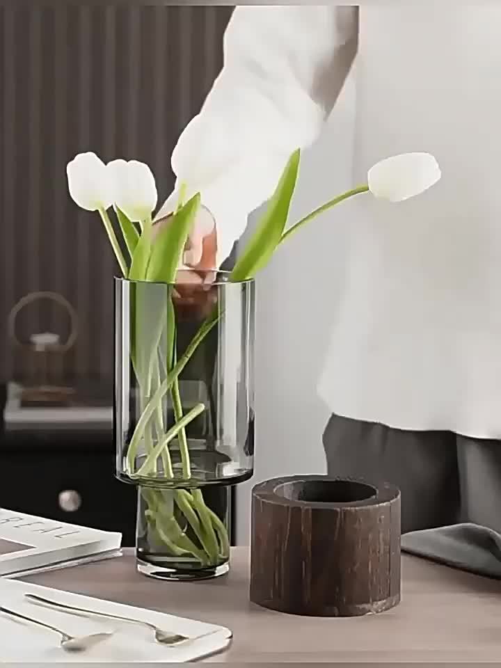 Glass Vase with Wooden Base – Sleek and Modern Design for Flowers, 24.5 cm High